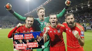 Từ một cầu thủ trẻ, anh đã trở thành huyền thoại của xứ wales. Ká»³ Tich á»Ÿ Euro 2016 Ä'a Thay Ä'á»•i Cáº£ Xá»© Wales