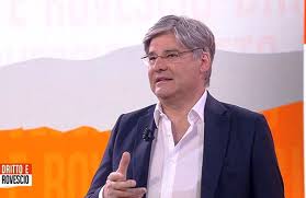 Caso di marco vannini, papà della fidanzata di lui lo spara e nelle successive 4ore lo fanno. Anticipazioni Dritto E Rovescio Stasera In Tv Giovedi 21 Gennaio 2021 Interviste Temi E Ospiti