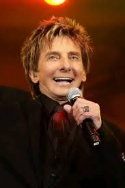 Joe's impression of Barry Manilow was always my favourite. This whole  medley is simply brilliant. ❤️