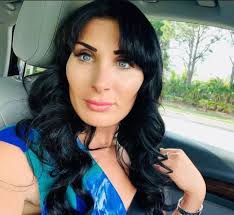 Laura Loomer 32, Me 45 🤦🏽‍♀️ yikes it's a strong No from Another EDUCATED  BLACK BEAUTIFUL SISTA… Jasmine Crocket 🔥🔥 let's go SIS