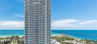 The tip of the peninsula of the world's most famous ocean resort is reserved entirely for you. Continuum South Tower Sales Rentals