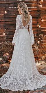 Wedding & engagement jewelry engagement rings wedding bands wedding & engagement ring guide. 27 Amazing Boho Wedding Dresses With Sleeves Wedding Dresses Guide