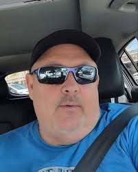 Hello my friends ❤️❤️! If you're seeing this post, it means you're an  active member of this group. Drop a comment and let us know where you're  from! 🌍👇