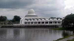 It's our first time being inside this rm 6 million floating mosque despite our four years of study in utp. Masjid An Nur Utp Tronoh Perak Malaysia Mapio Net