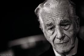 Nervozitate, dinamism, inlantuirea naratiunii pe pivoti solizi, cu niste salturi. Melodii Celebre Pe Coloanele Sonore Ale Filmelor Lui Sergiu Nicolaescu