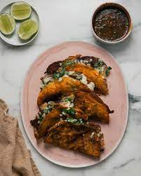 Birria Tacos Recipe In 2021 Braised Recipe For Birria Mexican Food Recipes