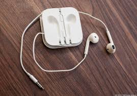 Apple S Earpods Sound Decent If They Fit Buy Earphones Earphone Cool Things To Buy