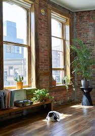 A Vintage Dealer S Seattle Home Is A Quirky Mid Century Desert Inspired Live And Work Loft Loft Apartment Decorating Seattle Homes Vintage Apartment