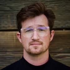 🚨 Hot take: I hate LinkedIn. 🚨 OK, fine… “hate” may be too strong a word.  But generally speaking, LinkedIn is one of my least favorite “necessary  evils” as a PR pro.