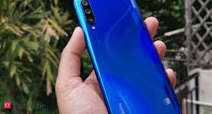 Free fire hack updated 2021 apk/ios unlimited 999.999 diamonds and money last updated: Xiaomi Mi A3 Unboxing Video Xiaomi Mi A3 A Premium Android One Phone With Amazing Camera Capability The Economic Times Video Et Now