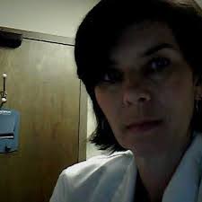 Iris Hobson's Instagram, Twitter & Facebook