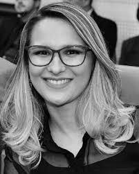 Sarah Amado's Instagram, Twitter & Facebook