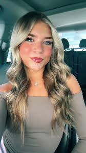 Hair Curling Routine for Perfectly Defined Curls