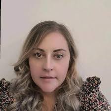 Amy Grimley's Instagram, Twitter & Facebook