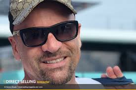 Dennis Nowak startet mit Elixoo Network-Marketing-Unternehmen