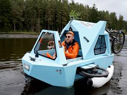 This Amphibious Electric Boat And Tricycle That Triples As Shelter You Can Sleep In At Night Was Created For Expeditions Around The World Electric Boat Electric Boat Motor Tricycle
