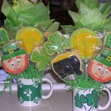 The sugar cookie bar is so delicious and has the best texture! St Patricks Day Cake Decorating Photos