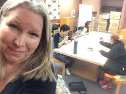 Make sure to join us today at the El Progreso Memorial Library,  4:00-7:00!🩷💚