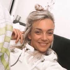 Carly Pitman (@CarlyPitman)