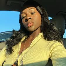 Selena Mcqueen's Instagram, Twitter & Facebook