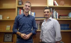 Και αγωνιζόταν στις θέσεις πόιντ γκαρντ και σούτινγκ γκαρντ (κόμπο γκαρντ) αλλά και ως σμολ φόργουορντ, εφόσον χρειαζόταν. Dhmhtrhs Giannakopoylos In Gr