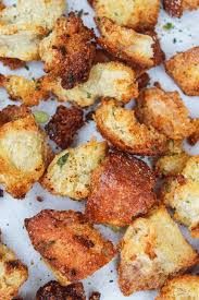 Homemade Garlic Butter Croutons Xo So Recipe Croutons Homemade Homemade Garlic Butter Home Made Croutons Recipe