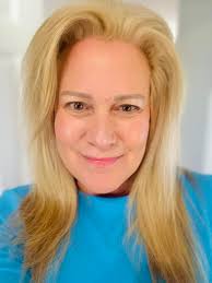 Canada day makeup look ideas