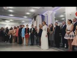 ¡hay una sección entera de canciones de boda que os encantará! Coreografia Para Boda Perfect En Espanol Youtube Boda Musica Boda Canciones De Boda