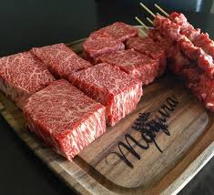 Some examples are matsusaka beef, kobe beef, yonezawa beef, mishima beef, ōmi beef, and sanda beef.in recent years, wagyu beef has increased in fat percentage due to decrease in grazing and an increase in using feed, resulting in. Carne Wagyu Chocolate Losagronegocios