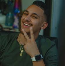 Eric Cadena's Instagram, Twitter & Facebook