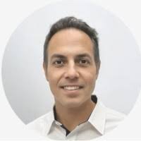 600+ "Capodanno" profiles