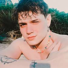 Dave Sousa (@davessza) • Instagram photos and videos