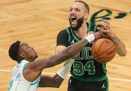 He is a 28 years old professional basketball player, and his height is 2.01 meters. Celtics Guard Evan Fournier Misses Tuesday S Game Because Of Covid 19 Protocols The Boston Globe
