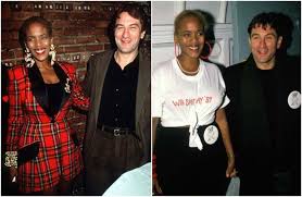 Actor robert de niro has apologised for a quip he made at a democratic fundraiser that the us might not be ready for a white first lady. Award Winning Actor And Director Robert De Niro And His Family