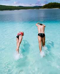 Formed during the ice age, fraser island is the largest stretch of sandy land that lies along the coast of australia. Home Fraserisland Net