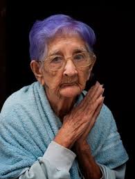 Older Woman With Purple Hair Steve Mccurry Portrait Interesting Faces