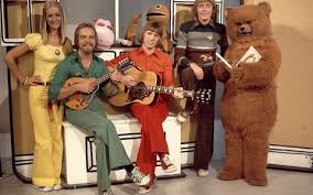 Rod, jane and freddy were a singing trio who appeared in children's programming on the british tv channel itv in the 1970s, 1980s and early 1990's. Rainbow Rod Jane Freddie From Bagpuss To Zebedee Classic British Children S Tv Expat