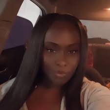 Little miss pre-k back at it again 💕📚✏️🚌