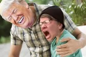 President Donald Trump said he is banning federal use of paper straws,  saying they "don't work" and don't last very long. Instead, he wants the  government to exclusively move to plastic. https://abc7.la/3QflDMc