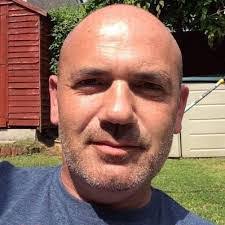 Noreen Devine's Instagram, Twitter & Facebook