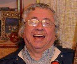 Ha fallecido Eduardo Castro figura legendaria de la música magallánica de  los años sesenta