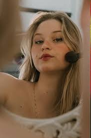 Adrienne Hoffman's Instagram, Twitter & Facebook