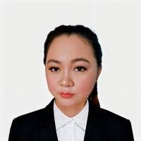 Karen Beato's Instagram, Twitter & Facebook