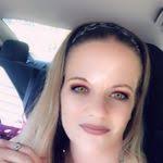 Ashlee Weiser's Instagram, Twitter & Facebook