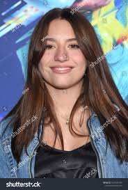 81 Mackenzie Ziegler Royalty-Free Images, Stock Photos & Pictures