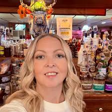 Hearing big booms off Lima and Gump. Doesn't sound like fireworks. Anyone  else hearing them? I know it isn't no dang snow thunder this time!!! 🤣🤣