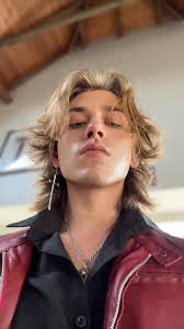 Photo posted by Erik Douhan (@erikdouhan)