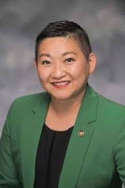 Emily Weber's Instagram, Twitter & Facebook