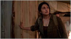 Bollywood star huma qureshi on monday treated fans to a bts throwback picture from the sets of her hollywood debut in the zombie heist film from zack snyder titled `army of the dead`. Uge6f4lexyrpem