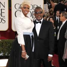 Nene leake's husband is a us real estate investor and consultant with a net worth of $4 million. Nene Leakes Husband Out Of Hospital Bang Showbiz English